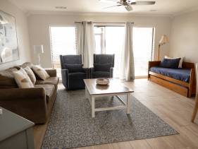 Stewart House - Seascape Resort